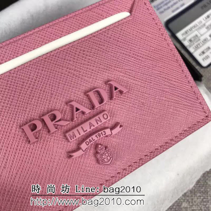 PRADA普拉達 專櫃最新款 十字紋牛皮 女士小卡包 1MC208 DD1237